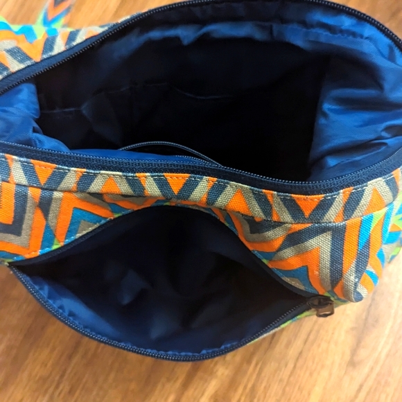 Kavu  Crossbody 100% Cotton Adjustable Straps - Picture 5 of 7